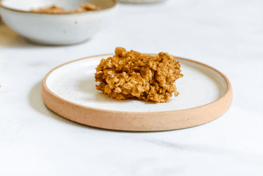 Healthy Pumpkin Spice Baked Oatmeal