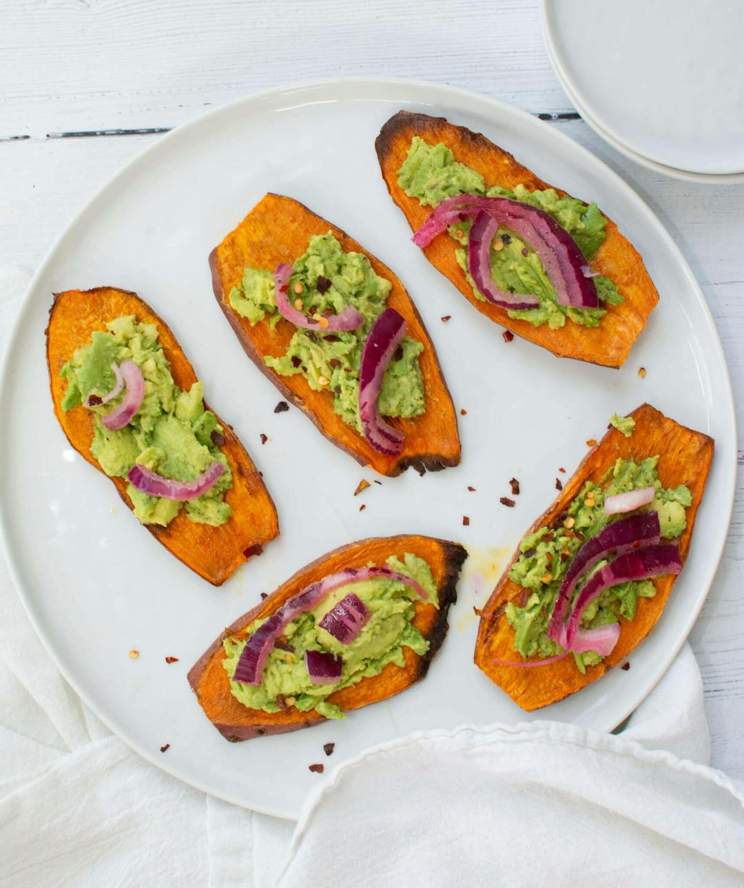 Healthy Baked Sweet Potato Slices with Guacamole